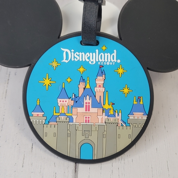Disney Resort  Traveling Vacation Destination Bag Luggae Identification Tag - Picture 2 of 7